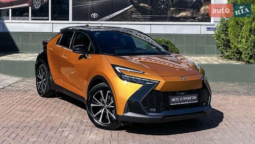 Toyota C-HR 2024