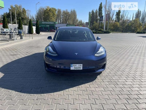 Tesla Model 3 2018