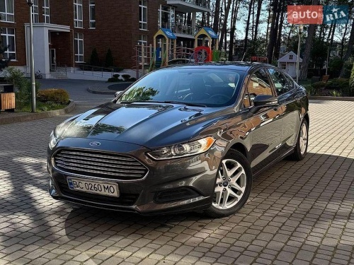 Ford Fusion 2015