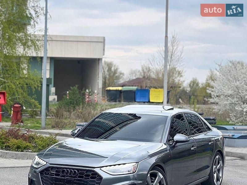 Audi A4 2022