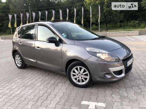 Renault Scenic 2011