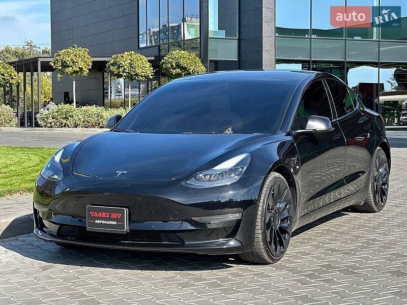 Tesla Model 3 2021
