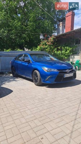 Toyota Camry 2017