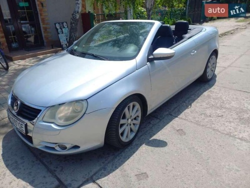 Volkswagen Eos 2011
