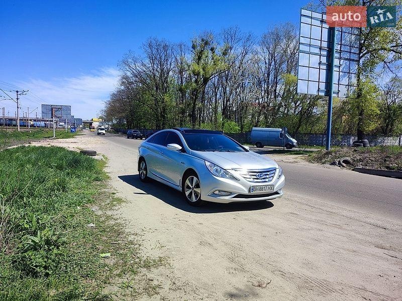 Hyundai Sonata 2013