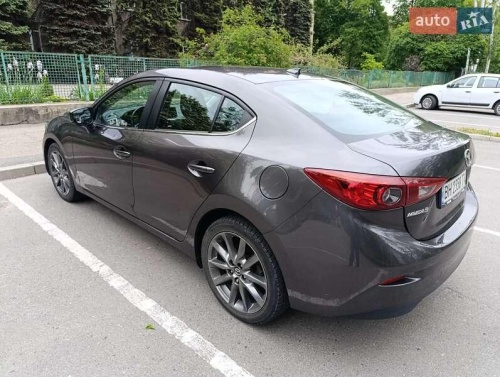Mazda 3 2018