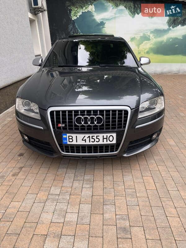 Audi S8 2007