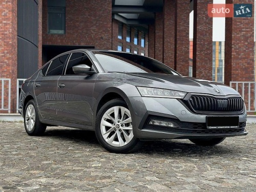 Skoda Octavia 2023