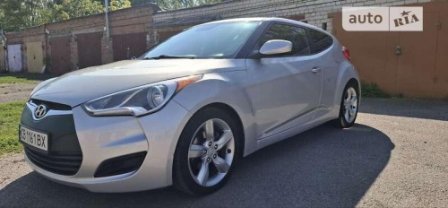 Hyundai Veloster 2012