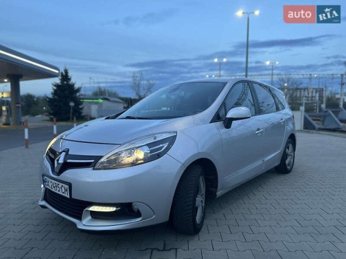 Renault Grand Scenic 2014
