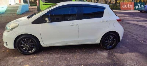 Toyota Yaris 2012