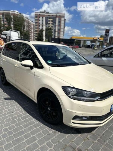 Volkswagen Touran 2016