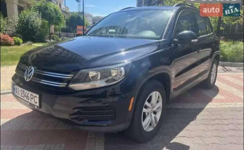 Volkswagen Tiguan 2015