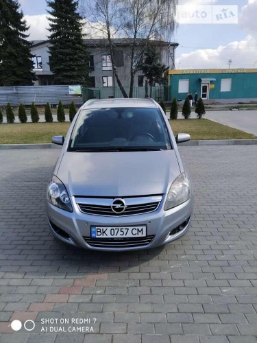 Opel Zafira 2008