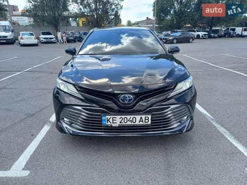 Toyota Camry 2020