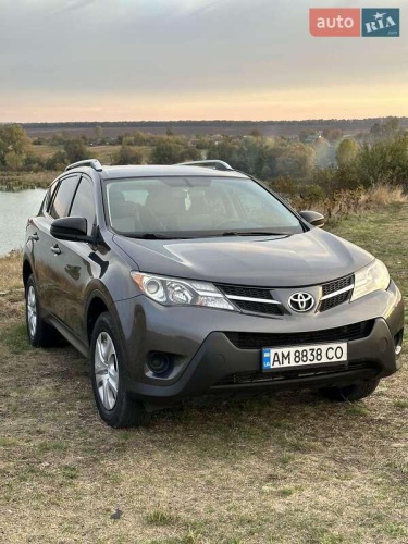Toyota RAV4 2014