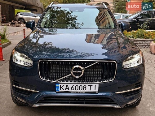 Volvo XC90 2019