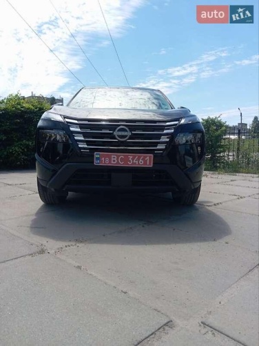 Nissan Rogue 2024