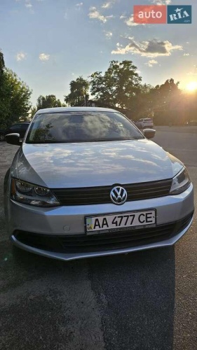 Volkswagen Jetta 2014