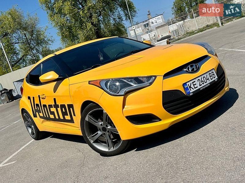 Hyundai Veloster 2013