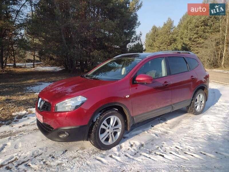 Nissan Qashqai+2 2012