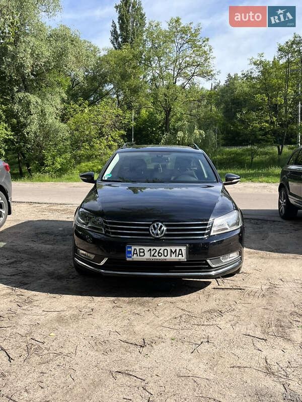 Volkswagen Passat 2011