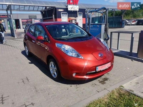 Nissan Leaf 2011