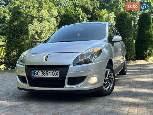 Renault Scenic 2011
