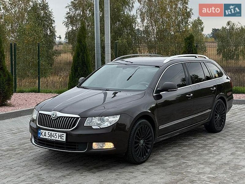 Skoda Superb 2011