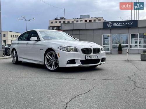 BMW 5 Series 2012