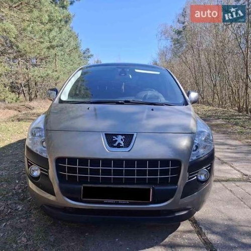 Peugeot 3008 2012
