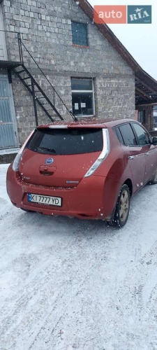 Nissan Leaf 2011