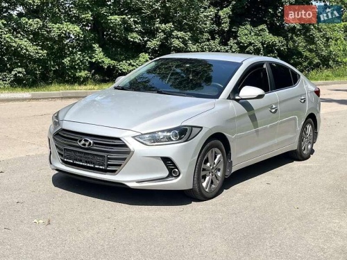 Hyundai Elantra 2018