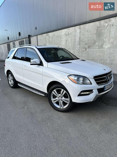 Mercedes-Benz M-Class 2014