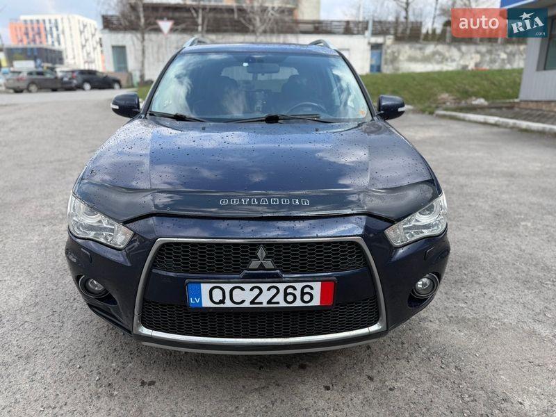 Mitsubishi Outlander 2010