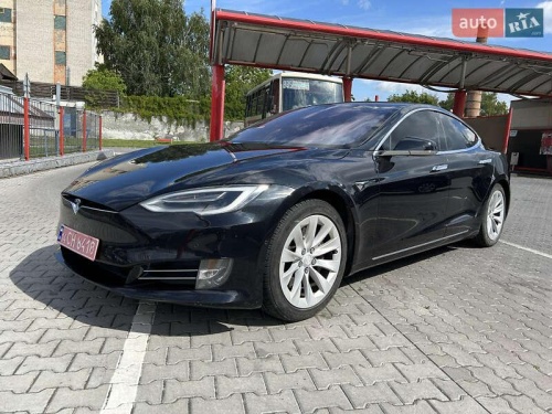 Tesla Model S 2017