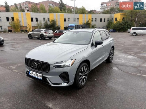 Volvo XC60 2023