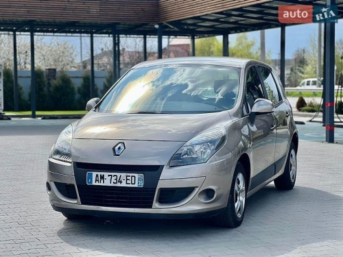 Renault Scenic 2010