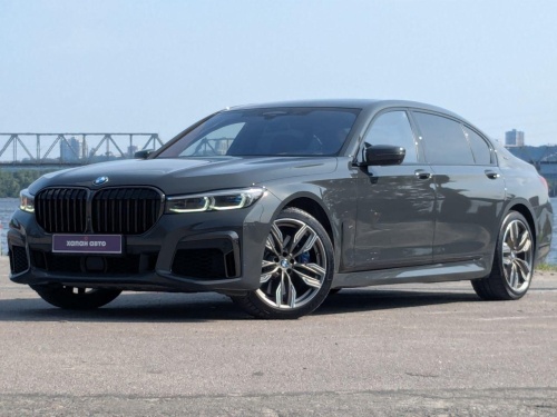 BMW M760Li 2019