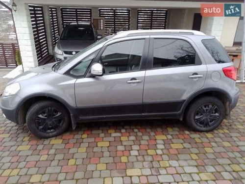 Fiat Sedici 2012