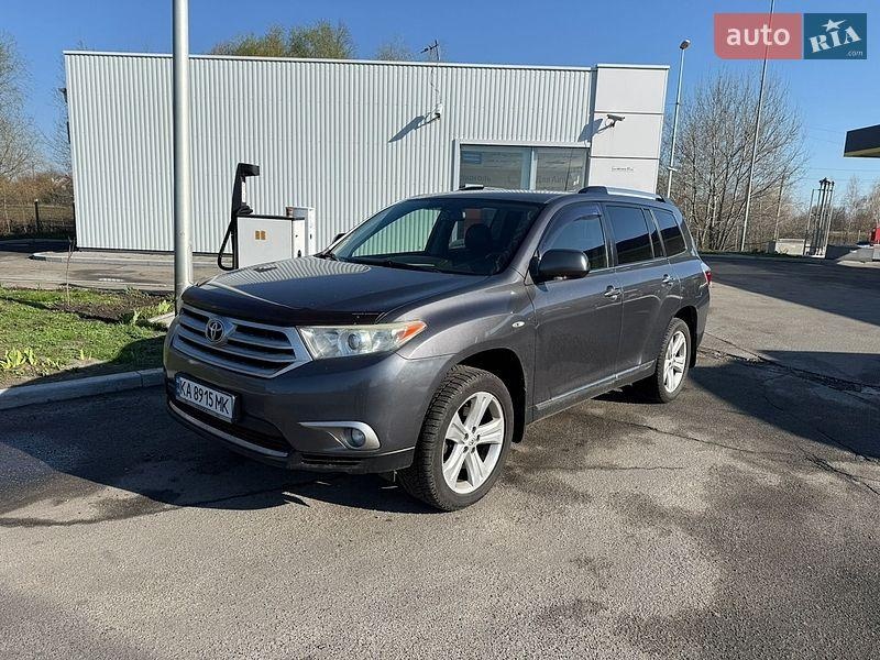 Toyota Highlander 2013