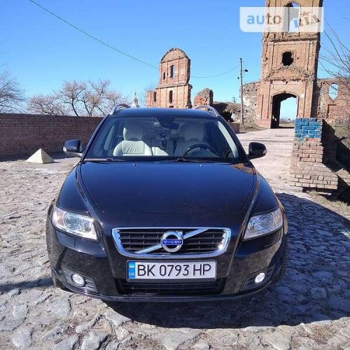 Volvo V50 2011