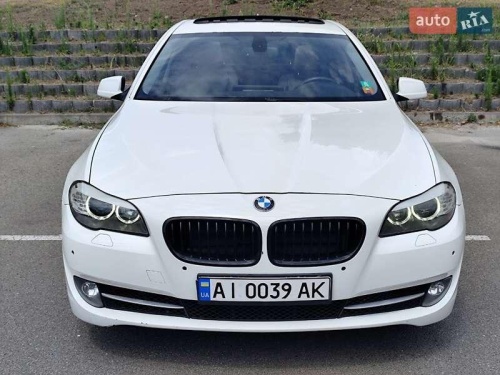 BMW 5 Series 2012