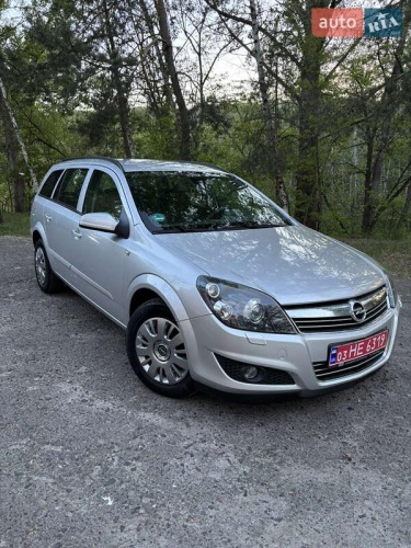 Opel Astra 2008