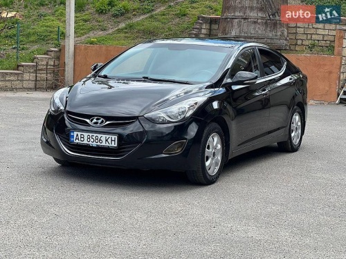 Hyundai Elantra 2013