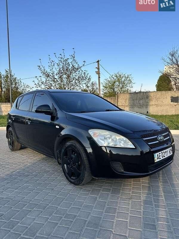 Kia Ceed 2008