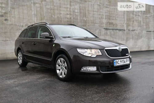 Skoda Superb 2013