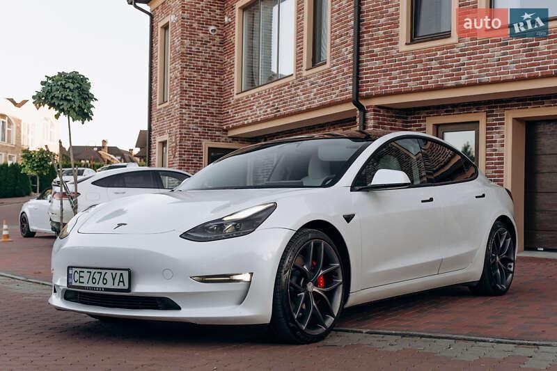 Tesla Model 3 2023