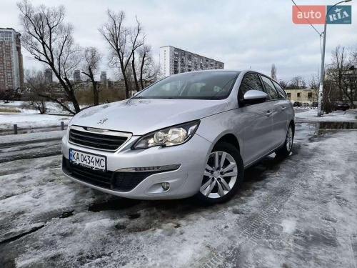 Peugeot 308 2016