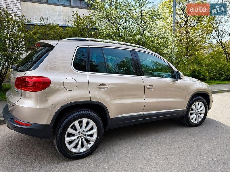 Volkswagen Tiguan 2012